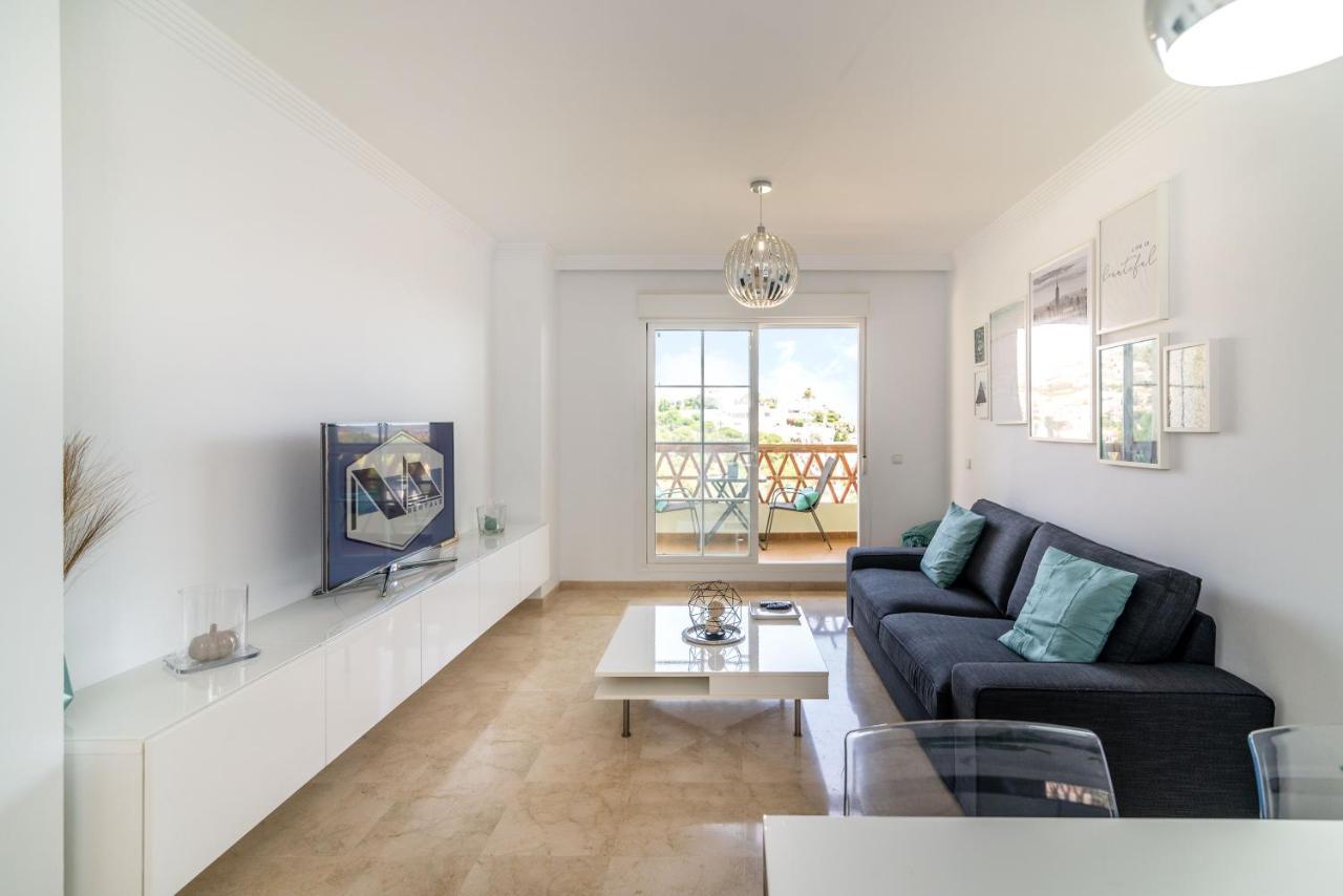 Vb Swan 2Bdr Apartment Бенальмадена Экстерьер фото